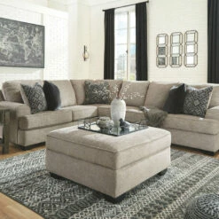 Signature Design By Ashleyยฎ Bovarian - With Storage - Sectional Set