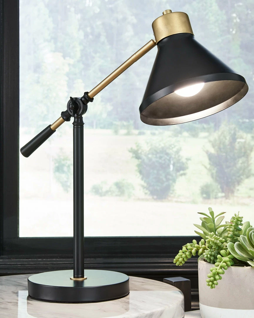 Brand new ❤️ Ashley Furniture Garville - Black/gold Finish - Metal Desk Lamp (1/cn) ❤️ 5 Ashley Furniture Garville - Black/gold Finish - Metal Desk Lamp (1/cn)