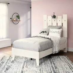 Signature Design By Ashley® Vaibryn - Besti In Class - Panel Platform Bed