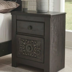 Ashley Furniture Paxberry - Patterned - Drawer Night Stand Nightstands