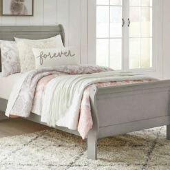 Signature Design By Ashley® Beds Kordasky - Best In Class - Sleigh Bed