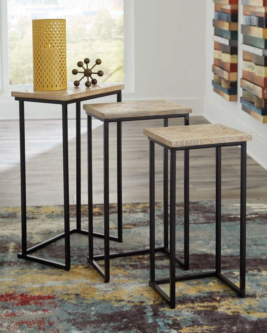 Outlet ✔️ Ashley Furniture Tables Cainthorne - Distressed White/black - Accent Table (3/cn) 🎁 6 Ashley Furniture Tables Cainthorne - Distressed White/black - Accent Table (3/cn)