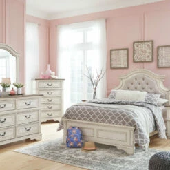 Ashley Furniture Nightstands Realyn - Chipped White - One Drawer Night Stand