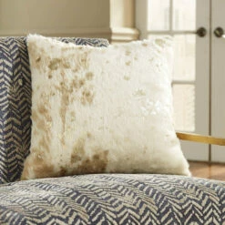 Ashley Furniture Landers - Cream/gold - Pillow (4/cs) Accessories