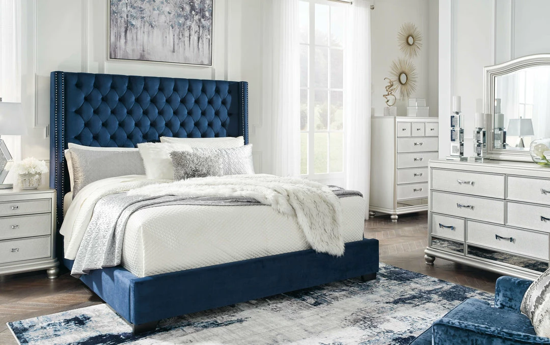 New 😉 Signature Design By Ashley® Coralayne - California Upholstered Bed ⌛ 10 Signature Design By Ashley® Coralayne - California Upholstered Bed