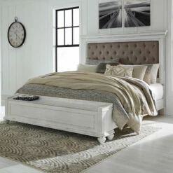 Benchcraft® Beds Kanwyn - Attractive - Upholstered Panel Bed