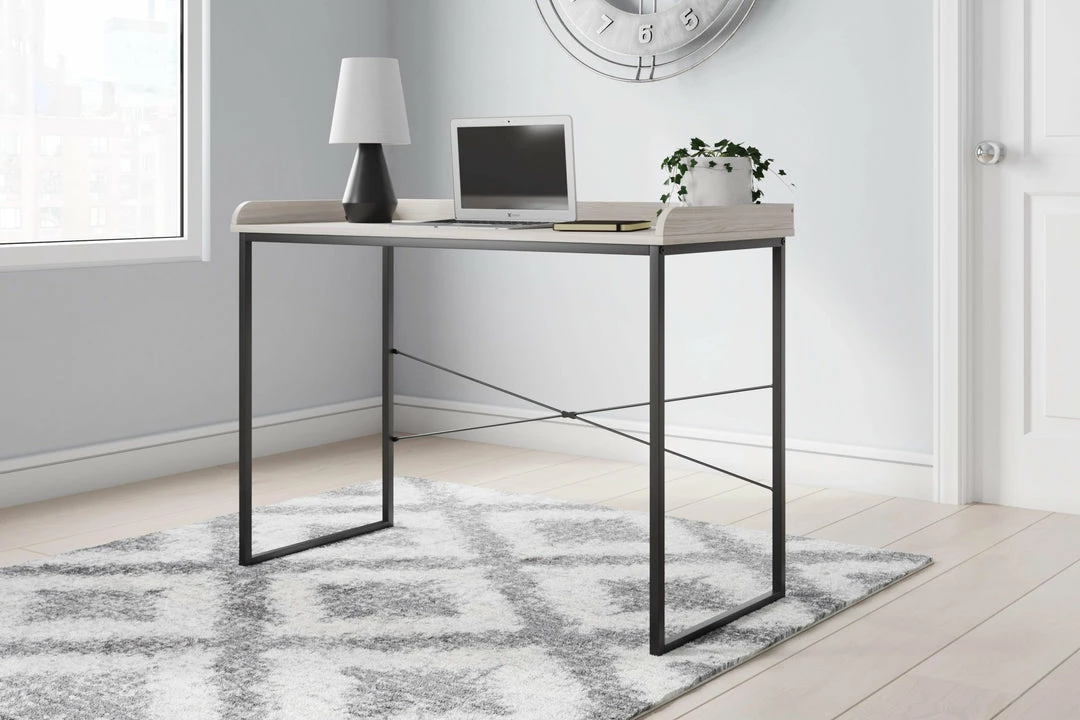 Cheap 👏 Signature Design By Ashley® Desks Bayflynn - White/black - Home Office Desk 💯 4 Signature Design By Ashley® Desks Bayflynn - White/black - Home Office Desk