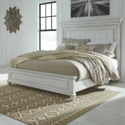 Benchcraft® Beds Kanwyn - Attractive - California Panel Bed