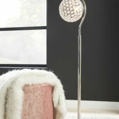 Ashley Furniture Winter - Clear/silver Finish - Metal Floor Lamp (1/cn)