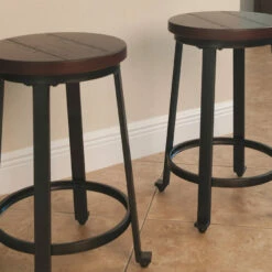 Ashley Furniture Challiman - Rustic Ultimate Best In Class Stool (2/CN)