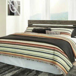 Signature Design By Ashley® Cazenfeld - Black/gray - 6 Pc. - Dresser, Mirror, Chest, King Panel Headboard, 2 Nightstands Bedroom Sets