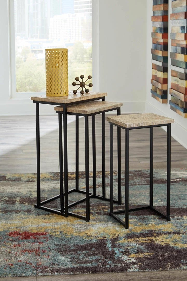 Outlet ✔️ Ashley Furniture Tables Cainthorne - Distressed White/black - Accent Table (3/cn) 🎁 7 Ashley Furniture Tables Cainthorne - Distressed White/black - Accent Table (3/cn)