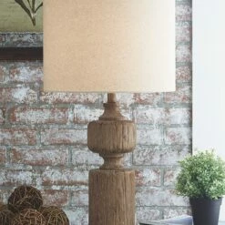 Ashley Furniture Accessories Madelief - Brown - Poly Table Lamp (1/cn)