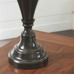 Ashley Furniture Accessories Darlita - Bronze Finish - Metal Table Lamp (2/cn)
