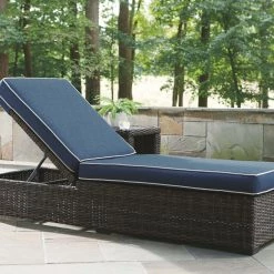 Ashley Furniture Chairs Grasson - Brown/blue - Chaise Lounge With Cushion