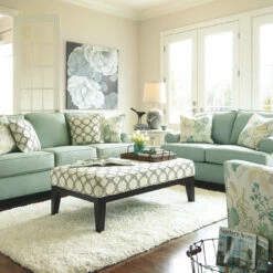 Ashley Furniture Mirimyn - White - Round Accent Table Tables