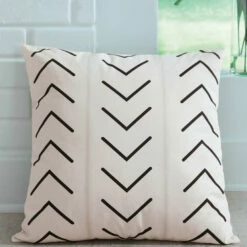 Ashley Furniture Accessories Kallan - White/black - Pillow (4/cs)