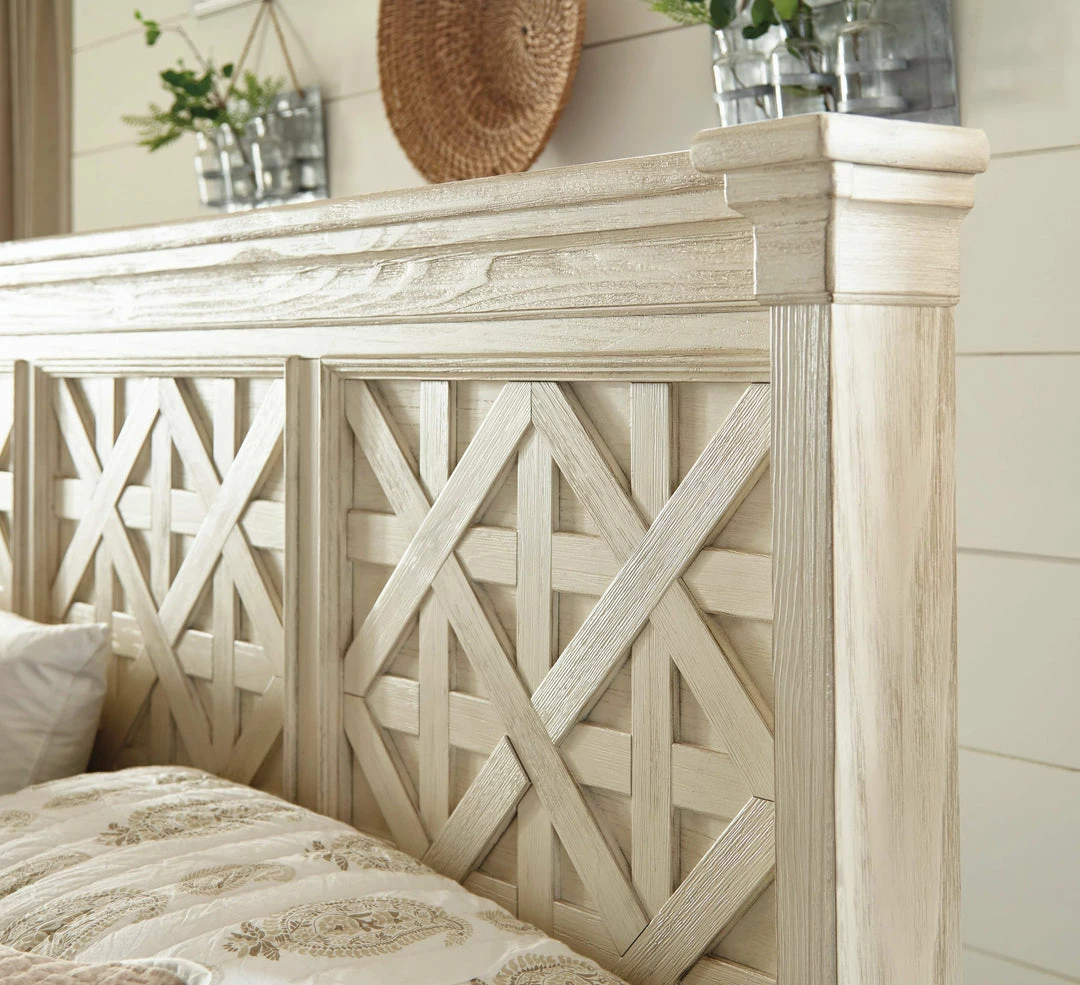 Budget 🌟 Signature Design By Ashley® Bolanburg - Antique White - King Panel Bed ⌛ 5 Signature Design By Ashley® Bolanburg - Antique White - King Panel Bed