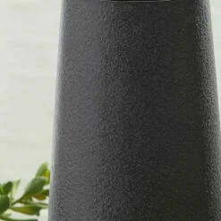 Ashley Furniture Fynn - Vase