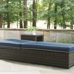 Ashley Furniture Chairs Grasson - Brown/blue - Chaise Lounge With Cushion