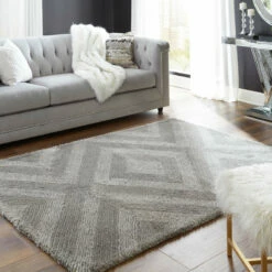 Ashley Furniture Paulick - Gray - Medium Rug Accessories