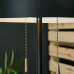 Ashley Furniture Accessories Amadell - Black/gold Finish - Metal Floor Lamp (1/cn)