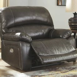 Ashley Furniture Hallstrung - PWR Recliner/ADJ Headrest