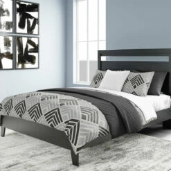 Signature Design By Ashley® Finch - Black/brown - Queen Panel Platform Bed