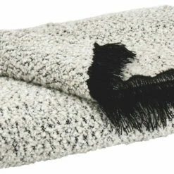Ashley Furniture Leonita - Black/white - Throw