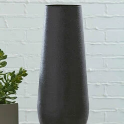 Ashley Furniture Fynn - Vase