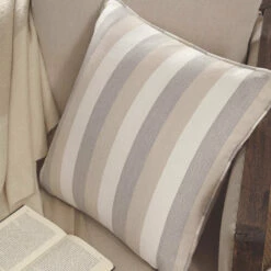 Ashley Furniture Mistelee - Tan/gray/white - Pillow (4/cs)