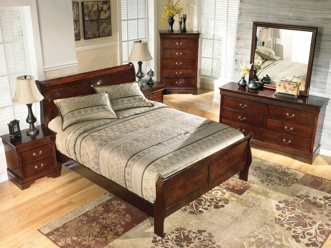 Hot Sale 🥰 Signature Design By Ashley® Beds Alisdair - Dark Brown - Queen Sleigh Bed 😍 7 Signature Design By Ashley® Beds Alisdair - Dark Brown - Queen Sleigh Bed