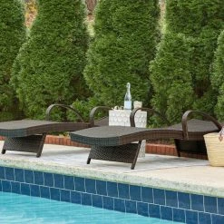 Ashley Furniture Kantana - Brown - Chaise Lounge (2/cn)