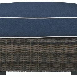 Ashley Furniture Ottomans Grasson - Brown/blue - Ottoman With Cushion