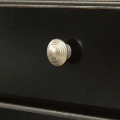 Ashley Furniture Mirlotown - Almost Black - Six Drawer Dresser