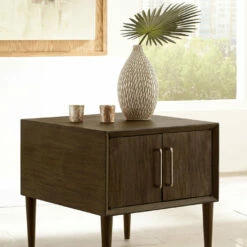 Discount 🔔 Ashley Furniture Kisper - Dark Brown - Square End Table Tables 💯 14 Ashley Furniture Kisper - Dark Brown - Square End Table Tables
