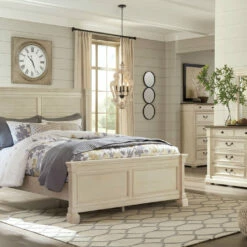 Signature Design By Ashley® Beds Bolanburg - Antique White - Queen Panel Bed