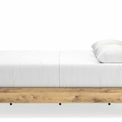 Signature Design By Ashley® Beds Larstin - Brown - Queen Crossbuck Panel Platform Bed