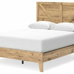 Signature Design By Ashley® Beds Larstin - Brown - Queen Crossbuck Panel Platform Bed