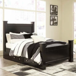 Signature Design By Ashley® Mirlotown - Storage Bed