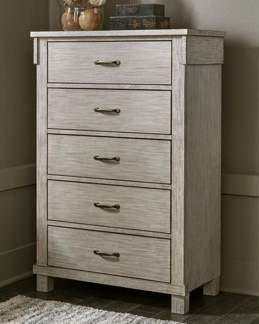 New ❤️ Ashley® Hollentown - 👗 Dresser, Mirror, Panel Bed 🥰 5 Ashley® Hollentown - Dresser, Mirror, Panel Bed