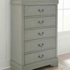 Ashley Furniture Kordasky - Gray - Five Drawer Chest